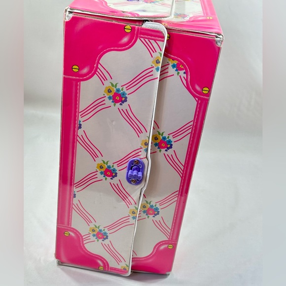 Vintage Mattel, Inc. 1996 Barbie Case, Storage Carry for Dolls And Clothing - Picture 4 of 14